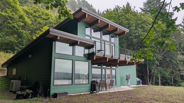 Custom Home - Hillside